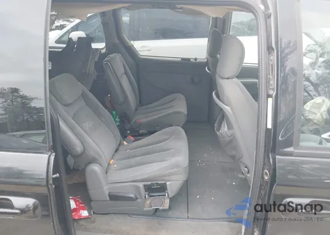 2005 Chrysler Town & Country Touring z USA, uszkodzony, nr VIN 2C4GP54L25R466280